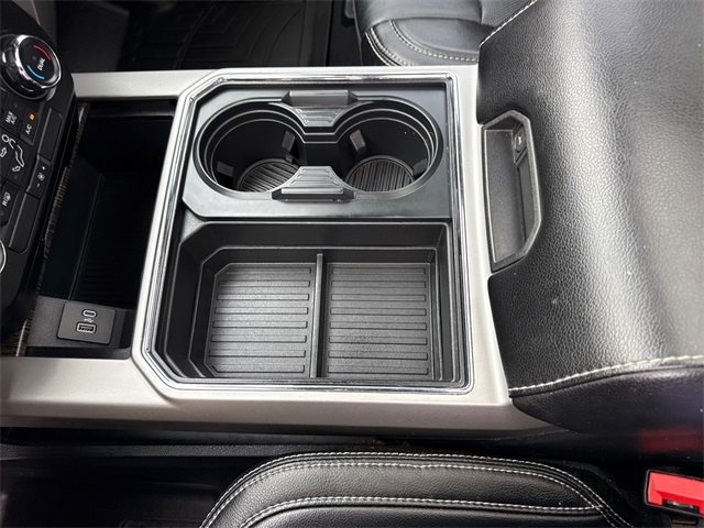 2021 Ford F-350 photo 22