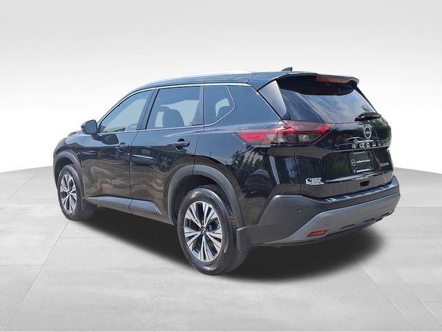 2022 Nissan Rogue SV photo 6