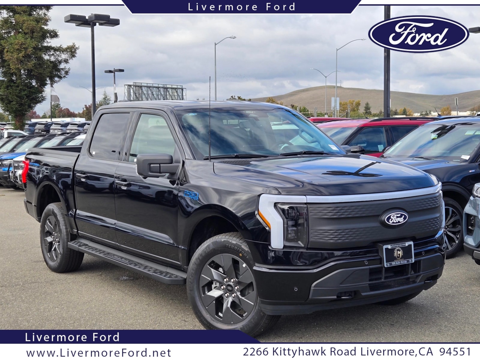 2025 Ford F-150 Lightning Flash's photo