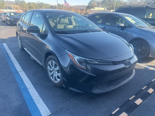 2021 Toyota Corolla LE's photo