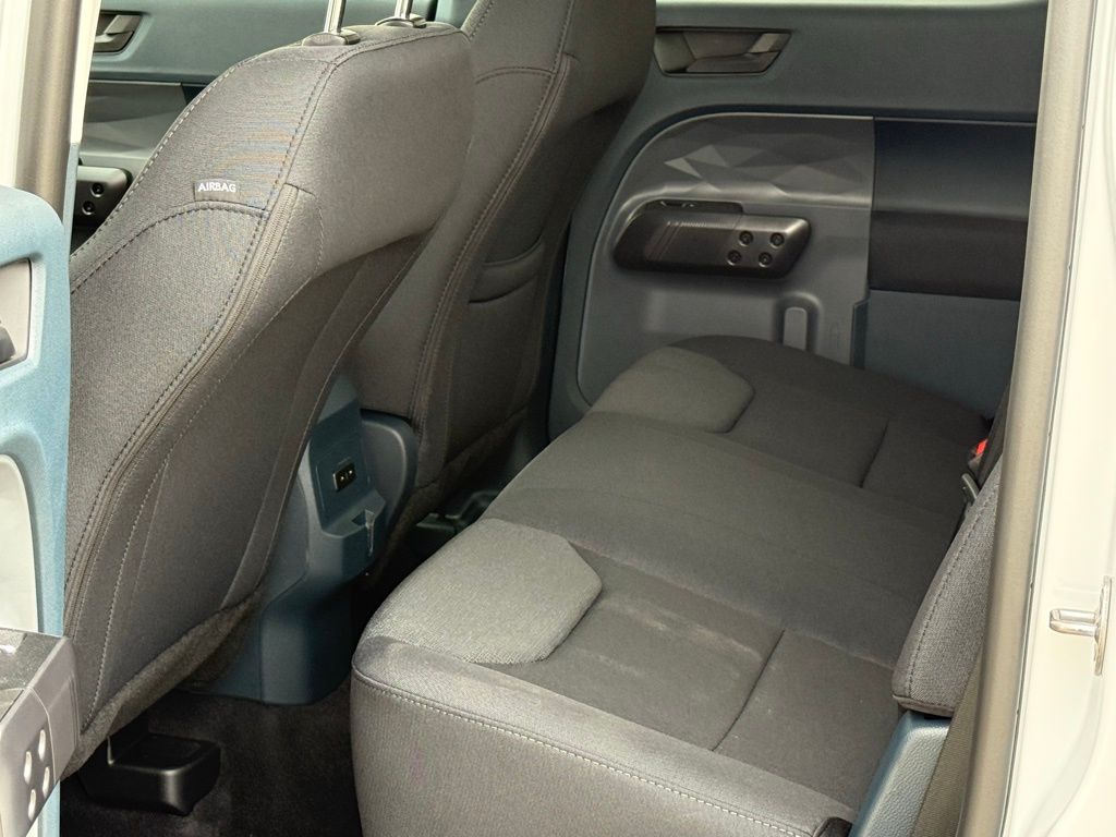 2025 Ford Maverick XL photo 8