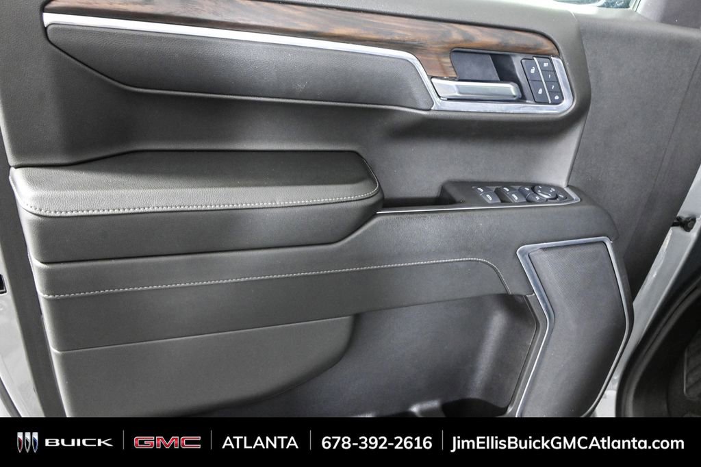 2025 Gmc Sierra SLT photo 5