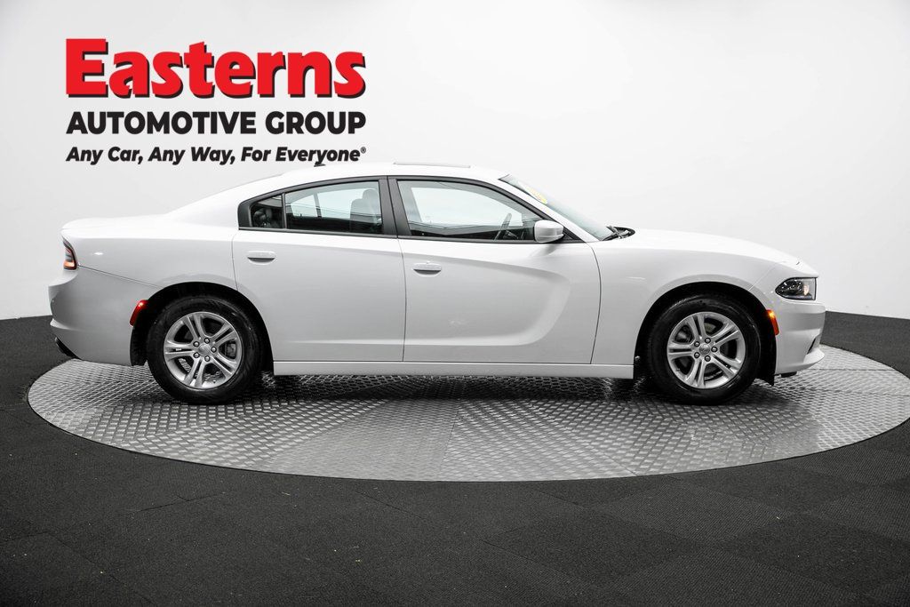 2022 Dodge Charger SXT photo 4