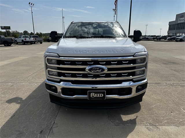 2024 Ford F-250 photo 3