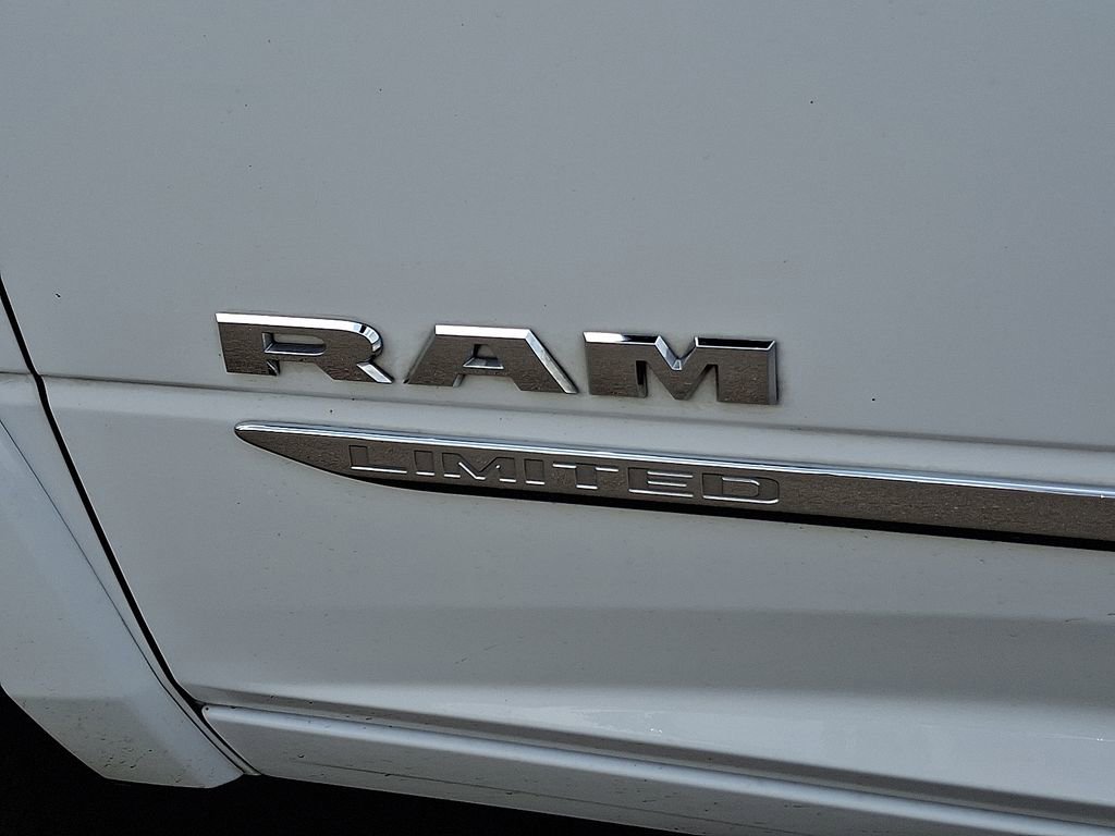 2022 Ram 2500 Limited photo 30