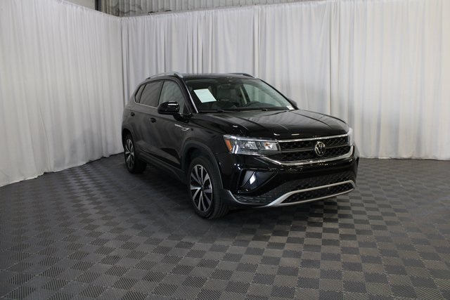 2024 Volkswagen Taos SE photo 24