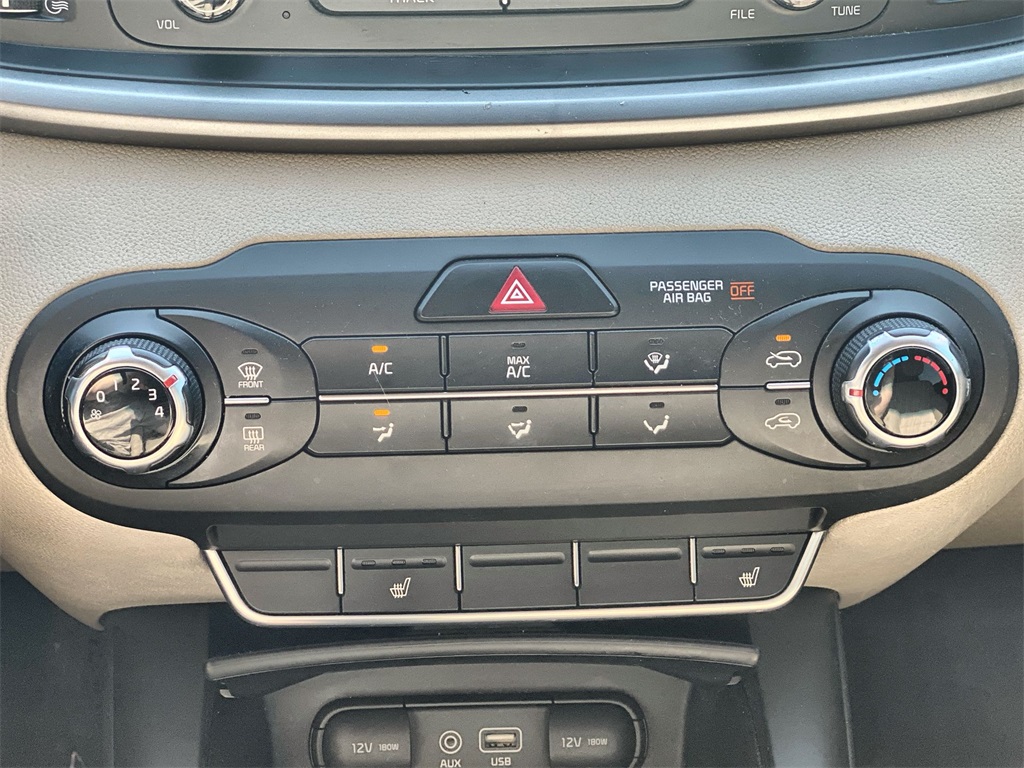 2016 Kia Sorento LX photo 16