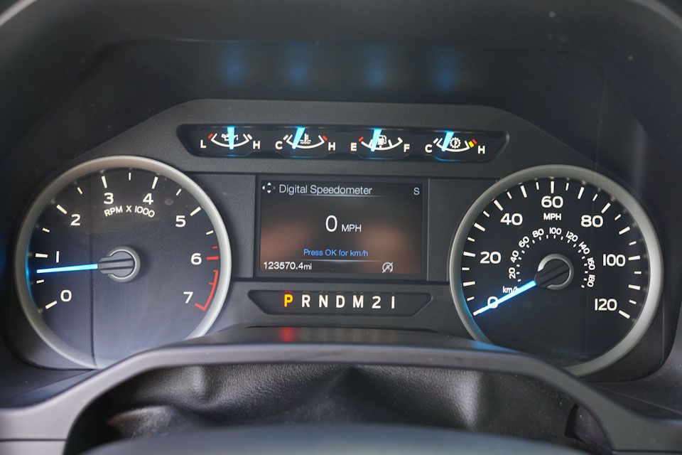 2016 Ford F-150 XLT photo 30