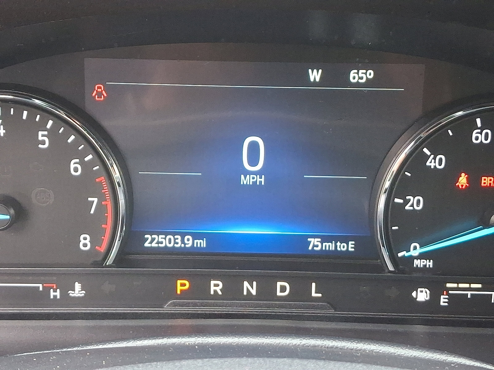 2022 Ford Explorer XLT photo 24