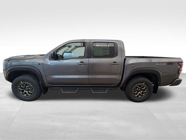 2026 Nissan Frontier PRO-4X photo 2