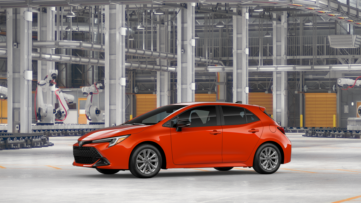 2026 Toyota Corolla SE photo 3