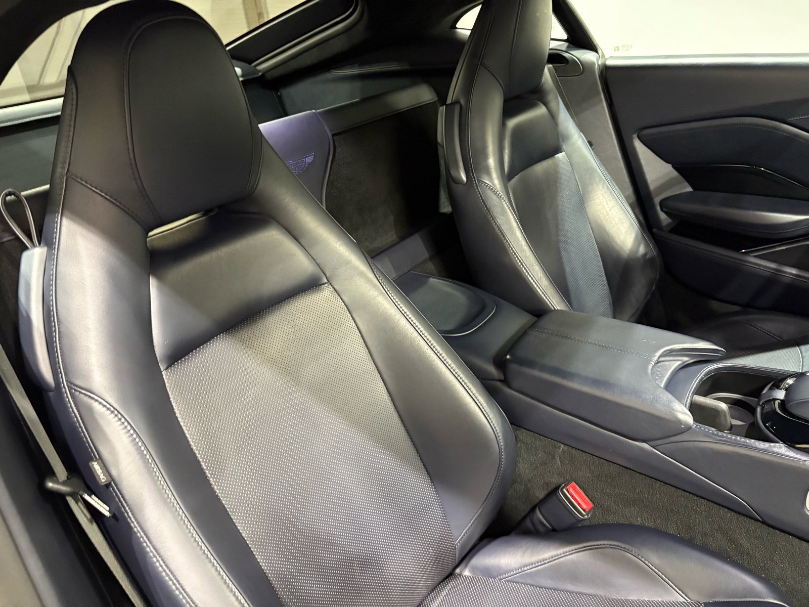 2019 Aston Martin Vantage AM6 photo 21