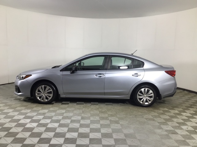 2023 Subaru Impreza Base photo 4