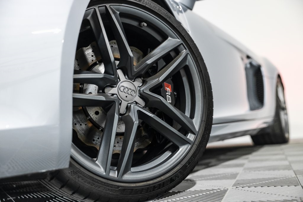 2014 Audi R8 5.2 photo 13