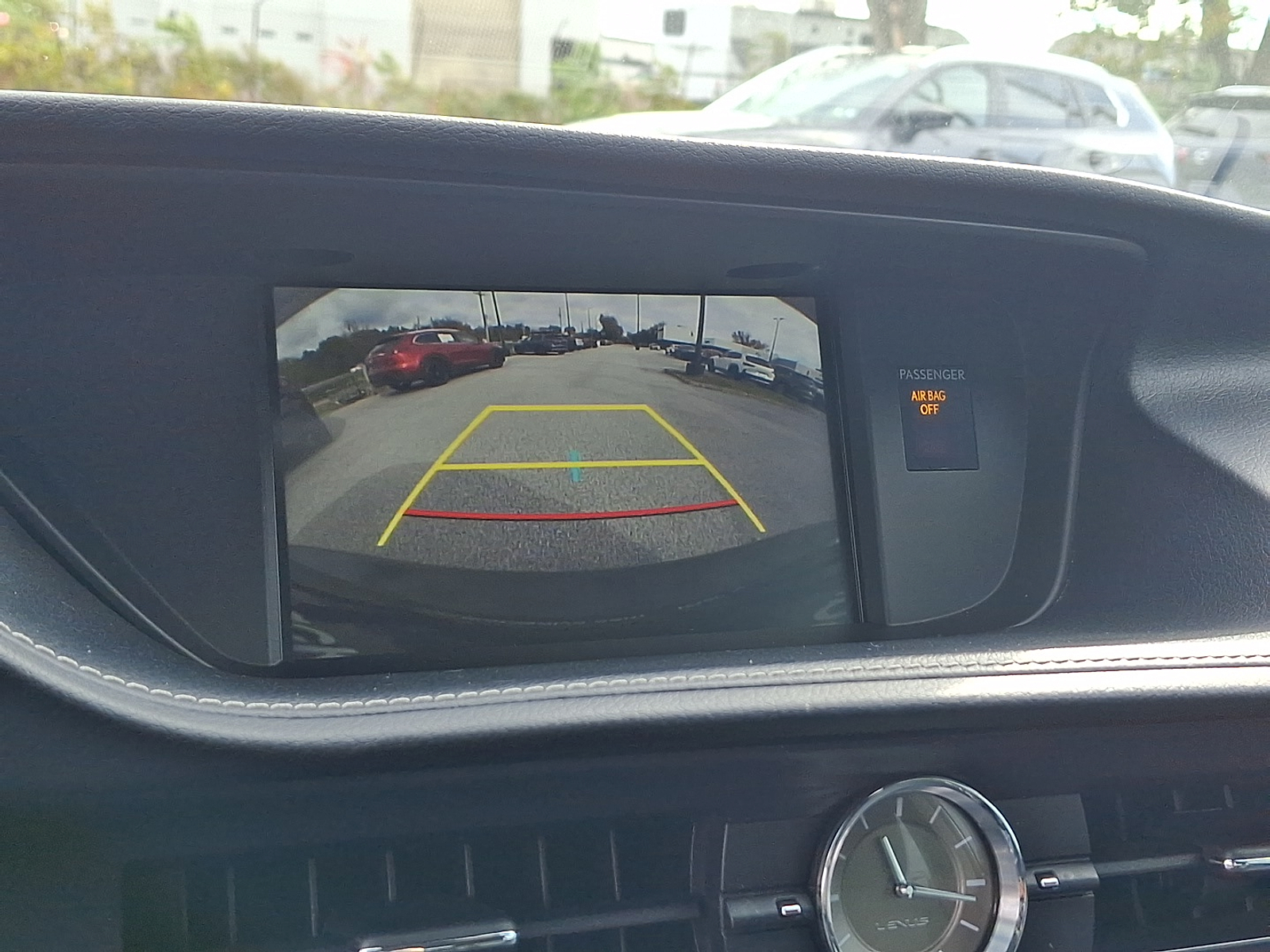 2017 Lexus ES 350 photo 4