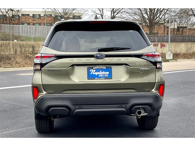 2025 Subaru Forester Touring photo 16