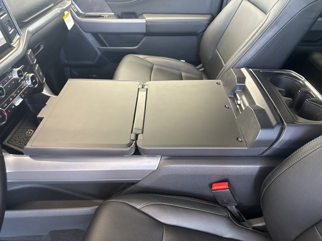 2025 Ford F-150 XLT photo 39
