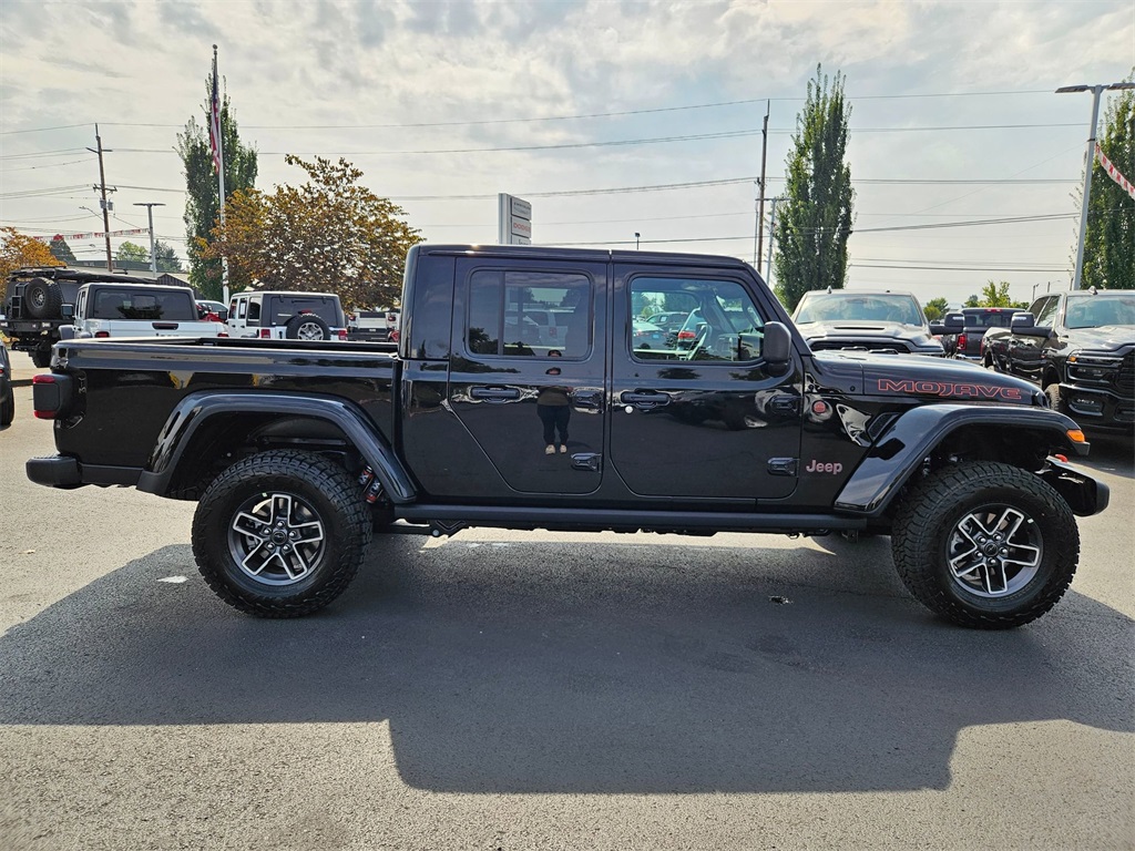 2025 Jeep Gladiator Mojave photo 7