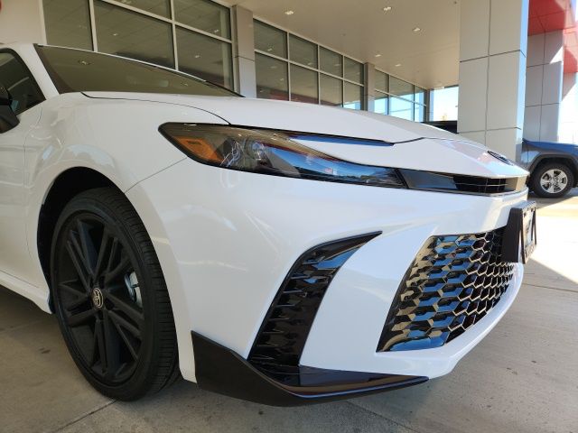 2026 Toyota Camry photo 4