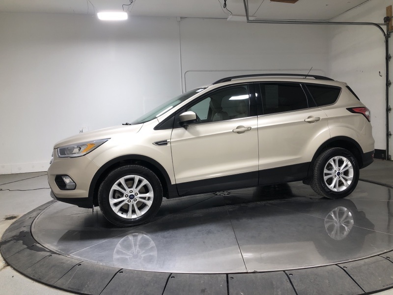 2018 Ford Escape SEL photo 4
