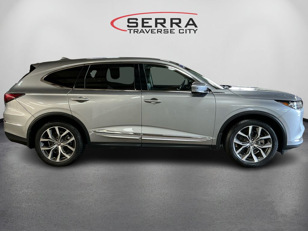 2022 Acura MDX Technology SH-AWD photo 4