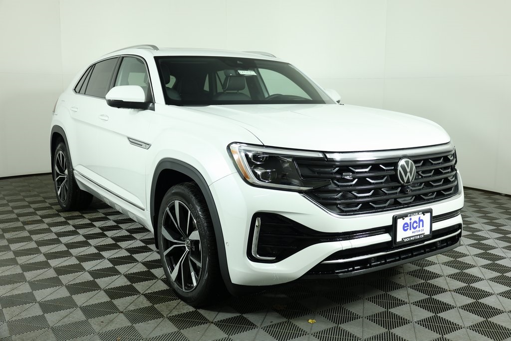 2026 Volkswagen Atlas Cross Sport SEL Premium R-LINE's photo