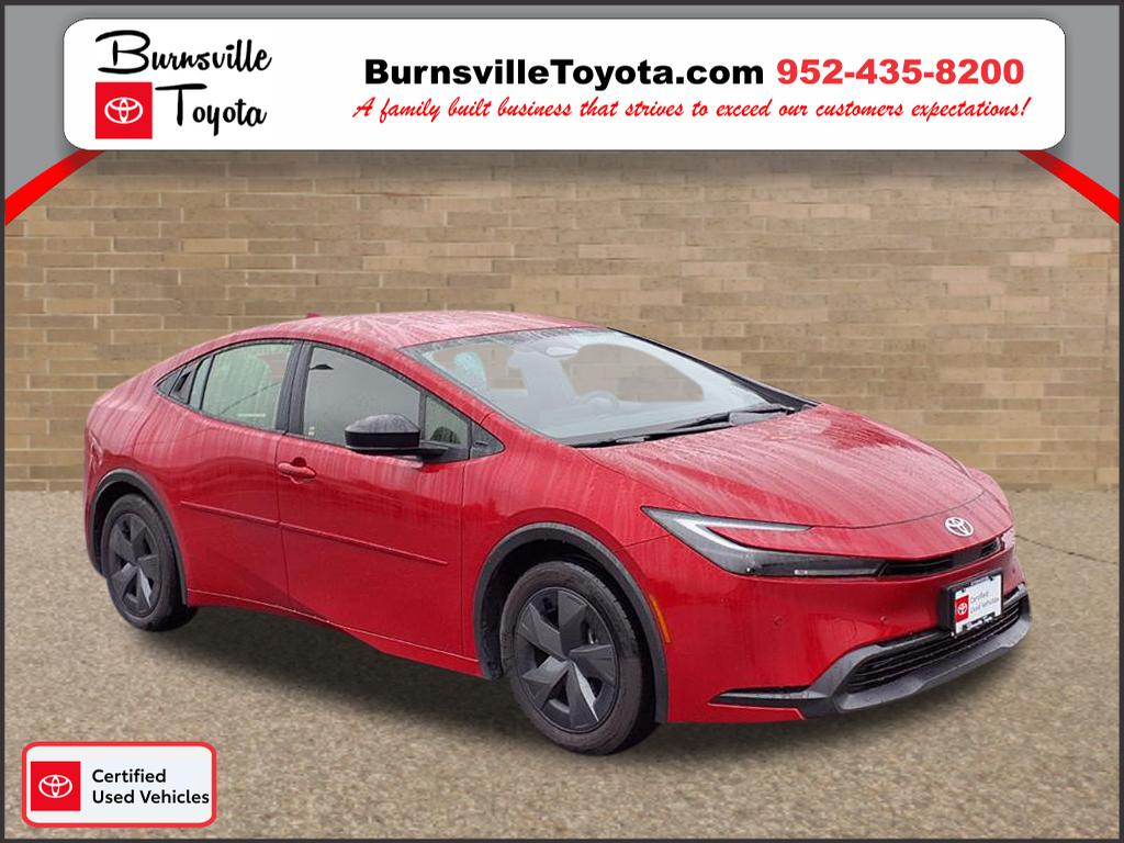 2023 Toyota Prius LE's photo