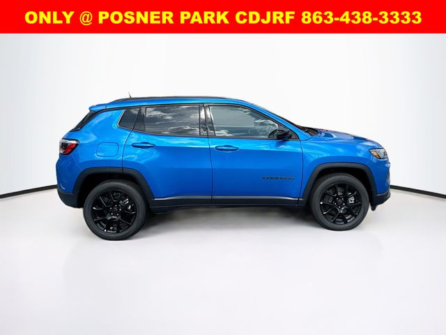 2025 Jeep Compass Latitude photo 4