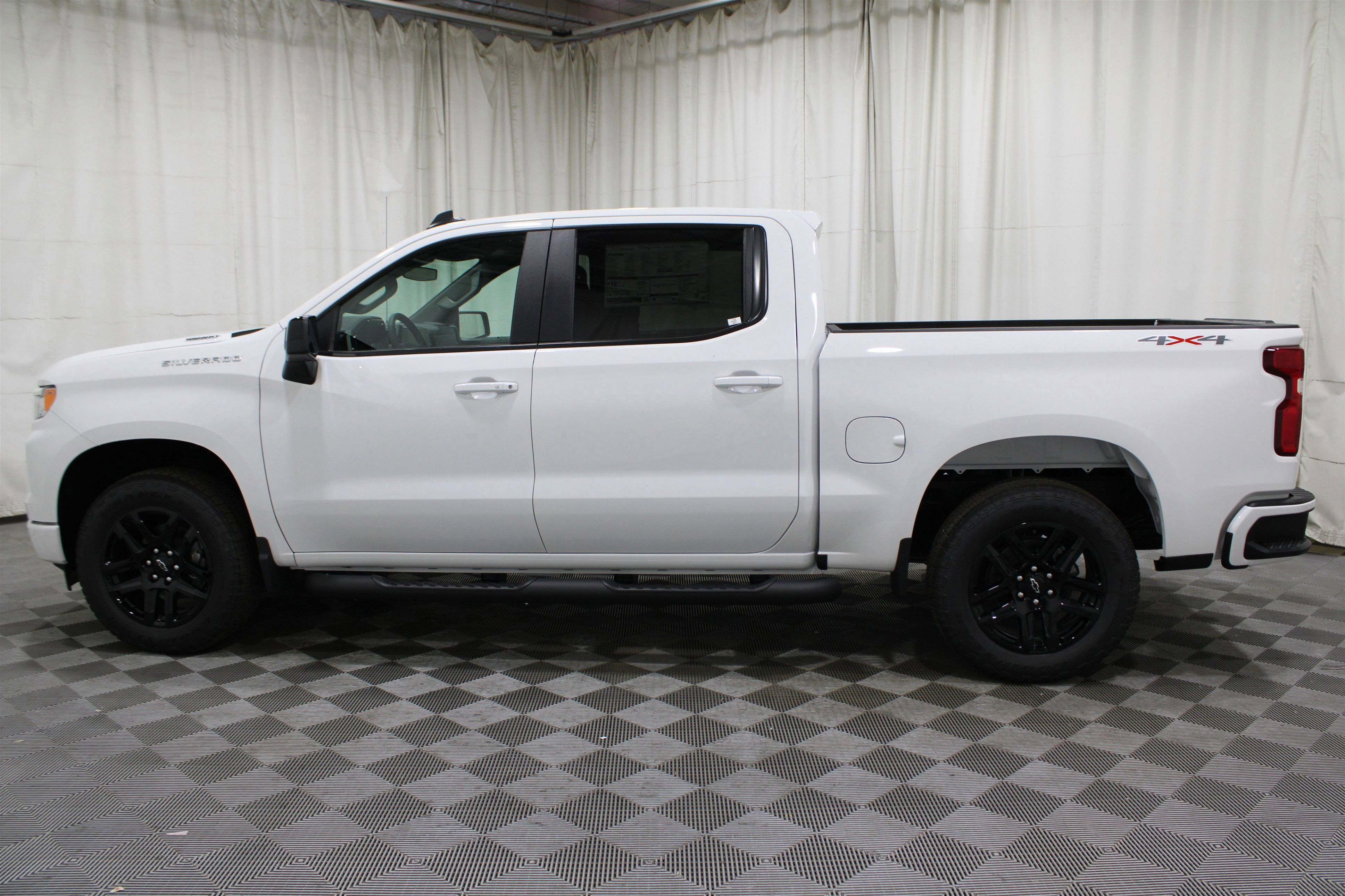 2026 Chevrolet Silverado 1500 RST photo 32
