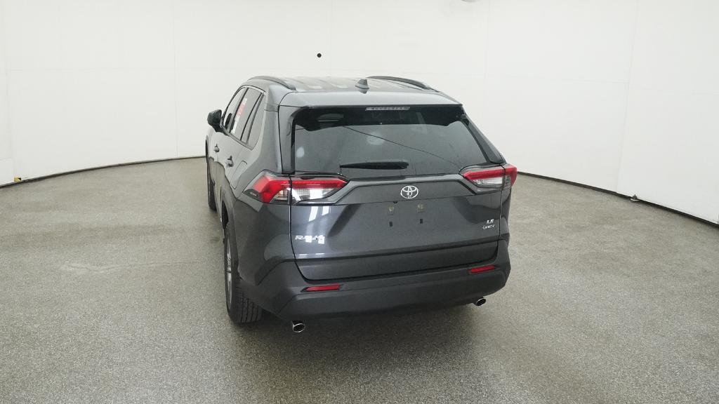 2025 Toyota RAV4 Hybrid LE photo 16