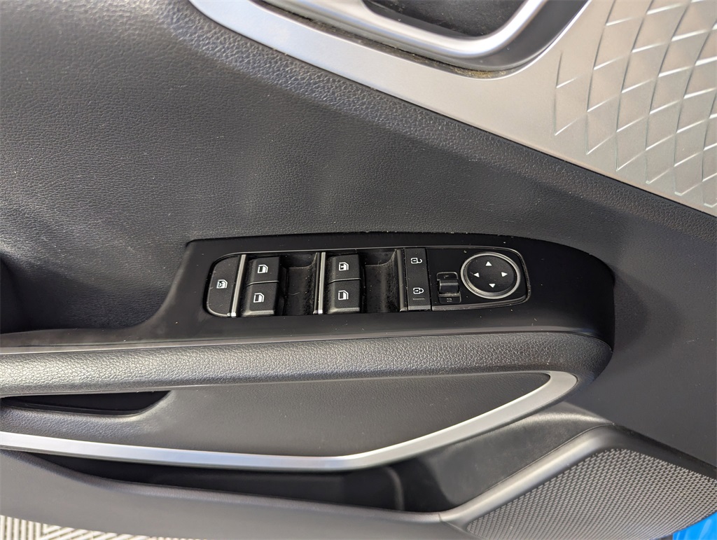 2023 Kia Soul S photo 16