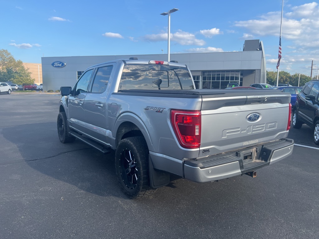 2021 Ford F-150 XLT photo 10