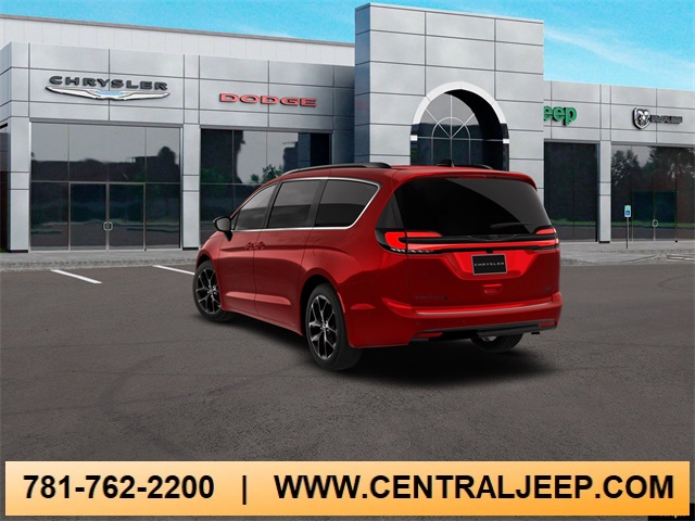 2026 Chrysler Pacifica Select's photo