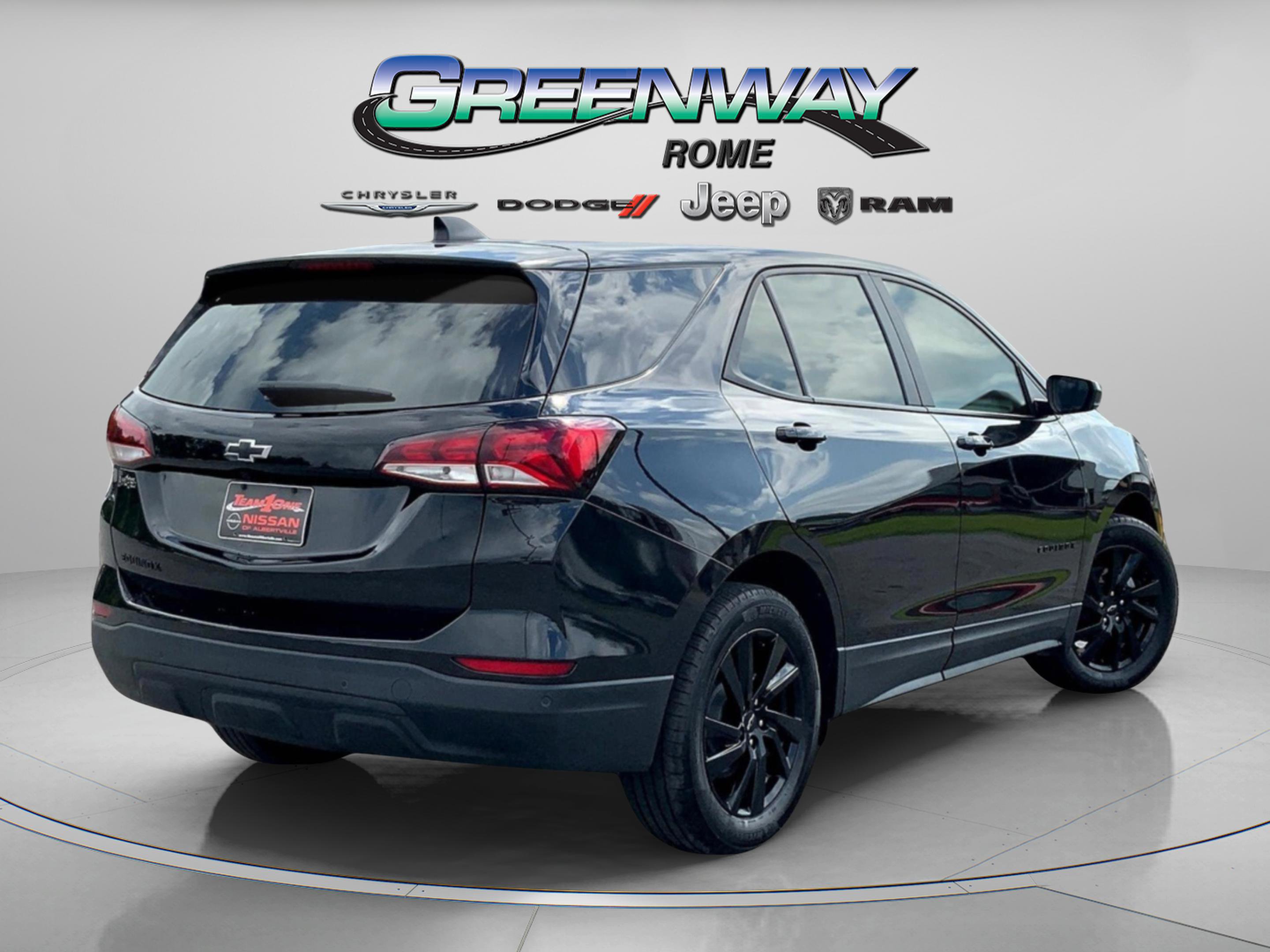 2024 Chevrolet Equinox LS photo 5