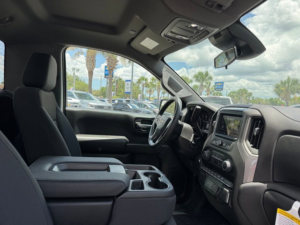 2025 Chevrolet Silverado 1500 photo 12