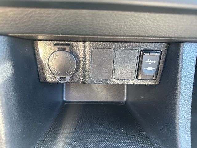 2016 Toyota Corolla L photo 20