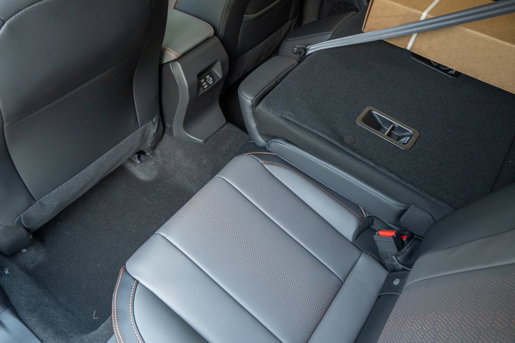 2025 Subaru Crosstrek Limited photo 18