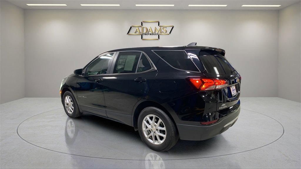 2023 Chevrolet Equinox LT photo 4