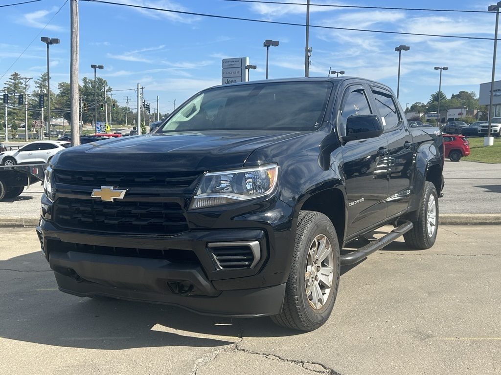 2021 Chevrolet Colorado LT photo 2