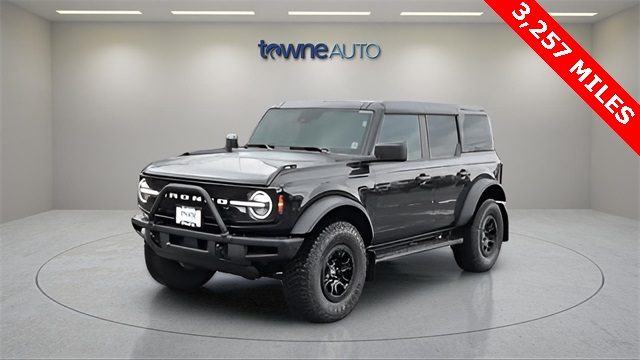 2024 Ford Bronco 4-Door Wildtrak's photo