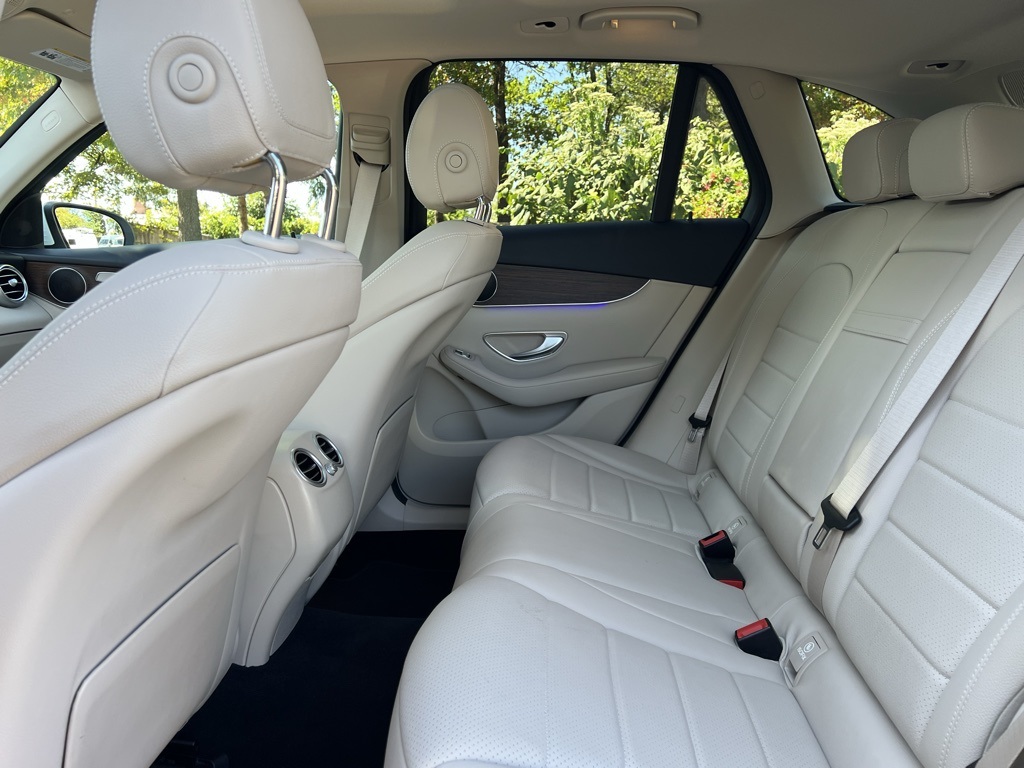 2022 Mercedes Benz GLC 300 4MATIC photo 11