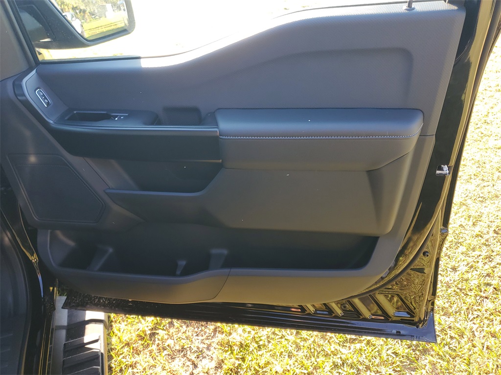2025 Ford F-150 STX photo 29