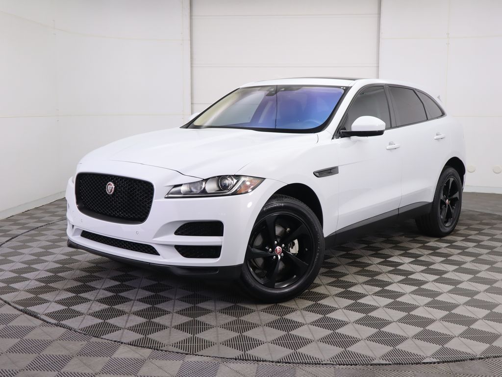 2020 Jaguar F-Pace Premium's photo