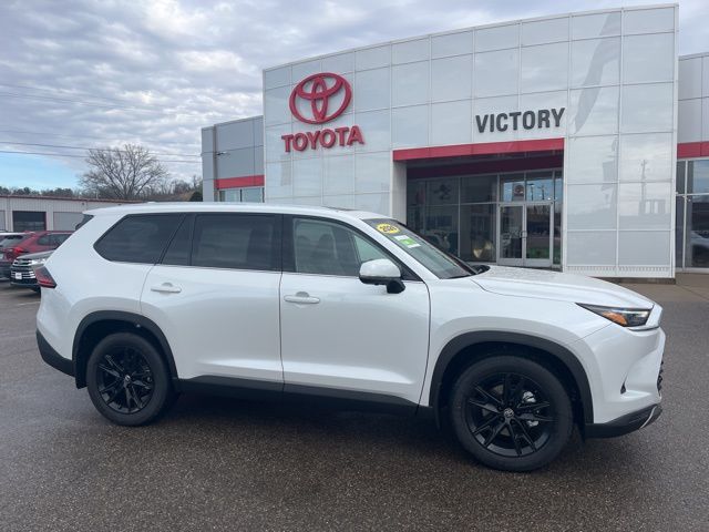 2026 Toyota Grand Highlander Platinum's photo