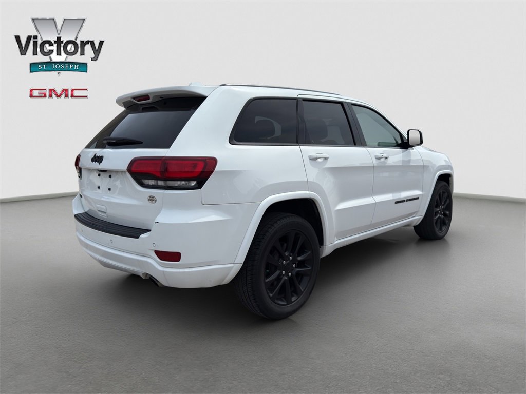 2020 Jeep Grand Cherokee Laredo photo 16