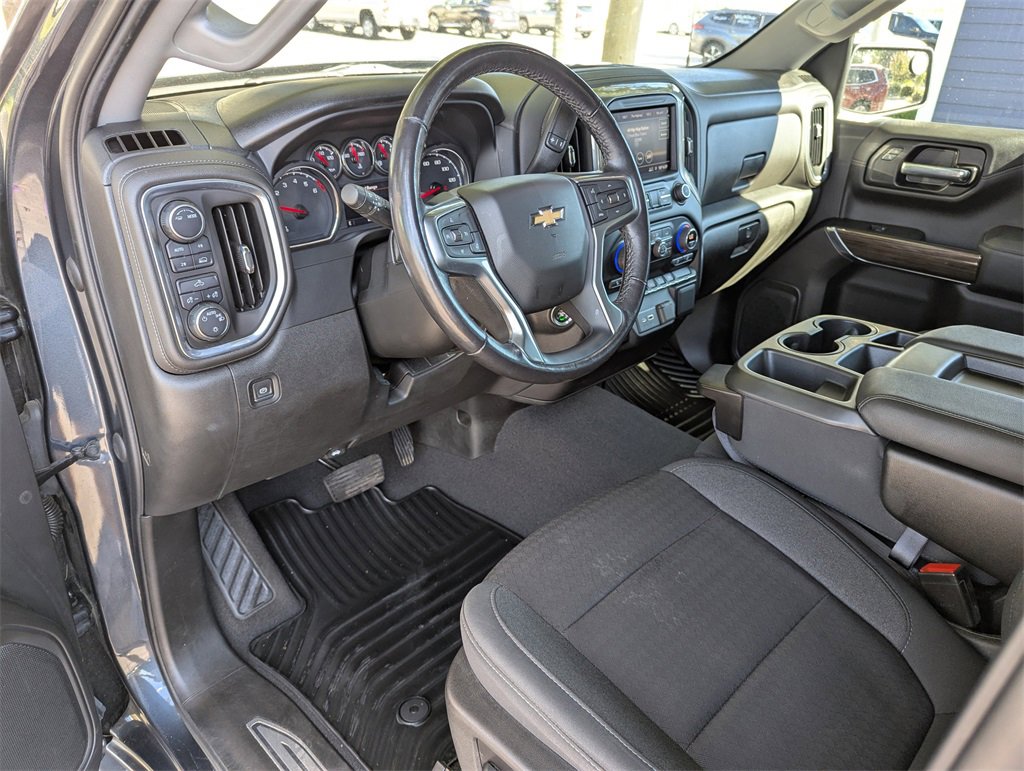 2022 Chevrolet Silverado 1500 LT photo 10