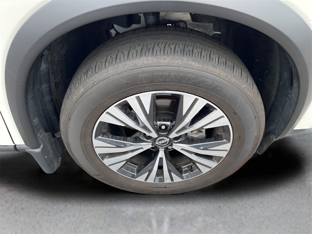 2023 Nissan Rogue SV photo 10