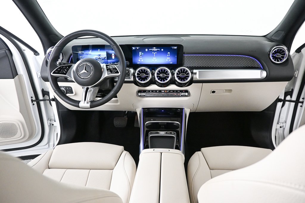 2025 Mercedes Benz GLB 250 photo 13