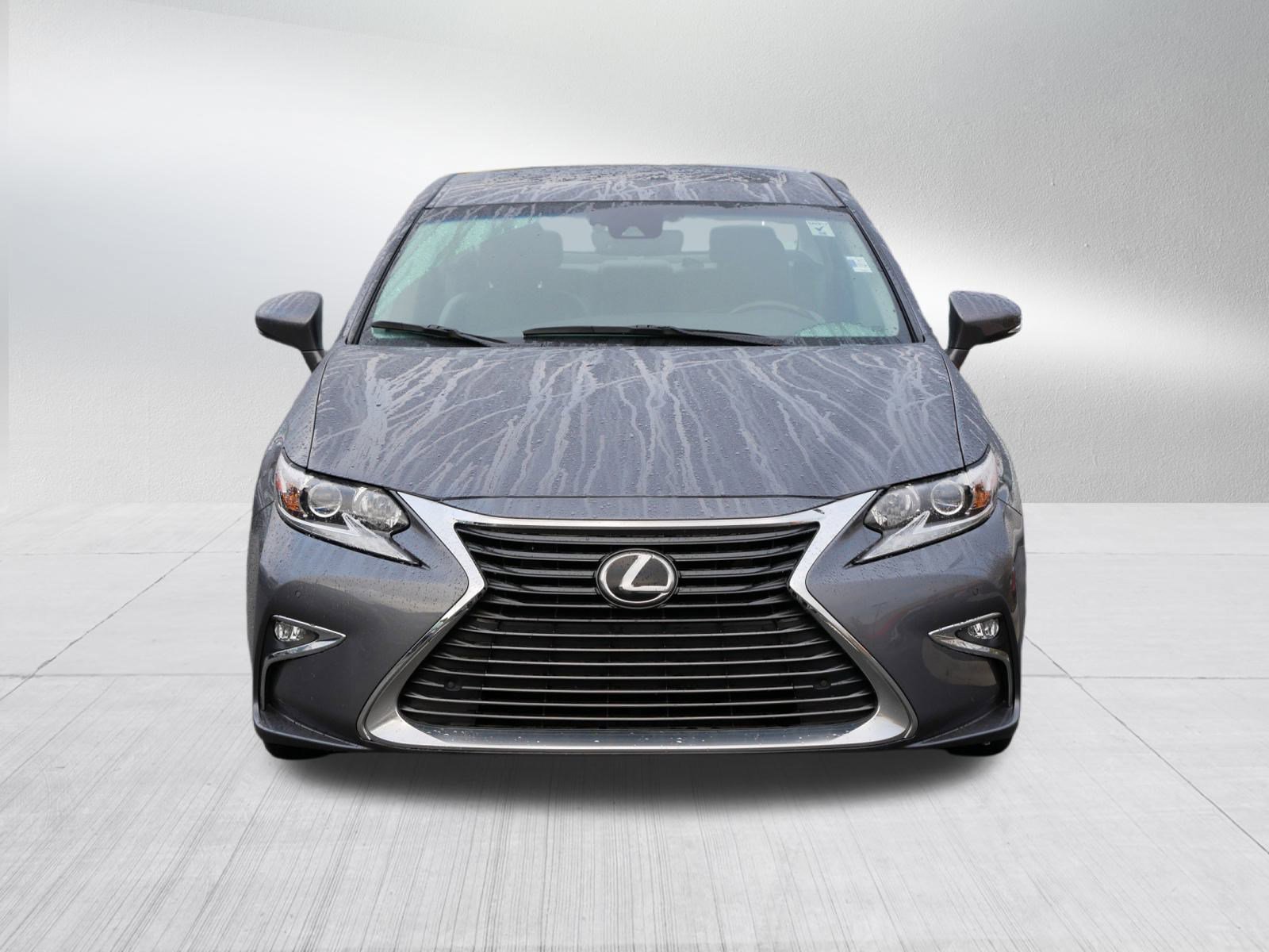2018 Lexus ES 350 photo 2