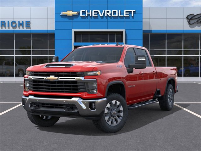 2025 Chevrolet Silverado LT photo 6